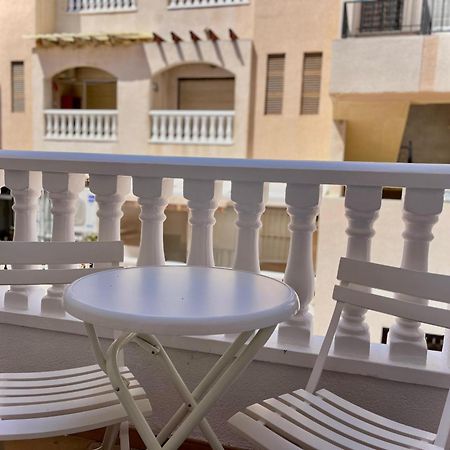 Apartments Near Park Torrevieja Eksteriør bilde